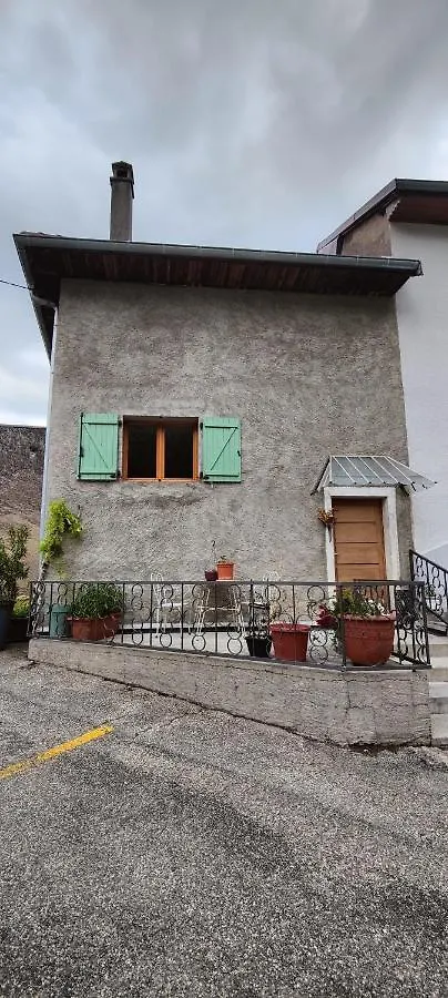 Au 339 Bed & Breakfast Ambleon
