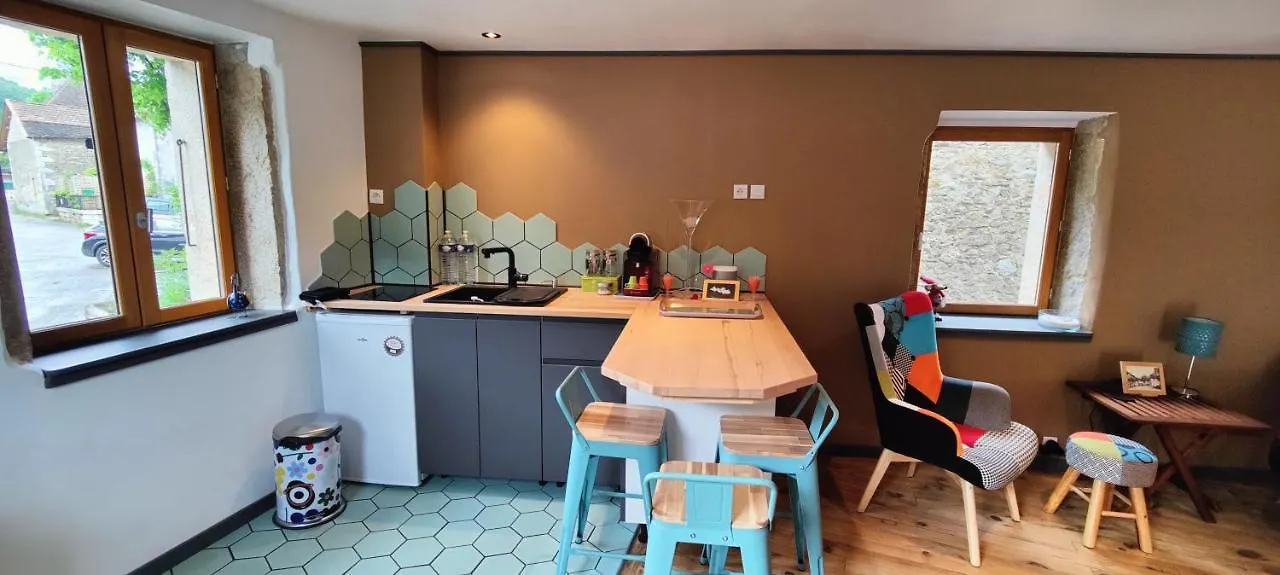 Au 339 Bed & Breakfast Ambleon 0*,