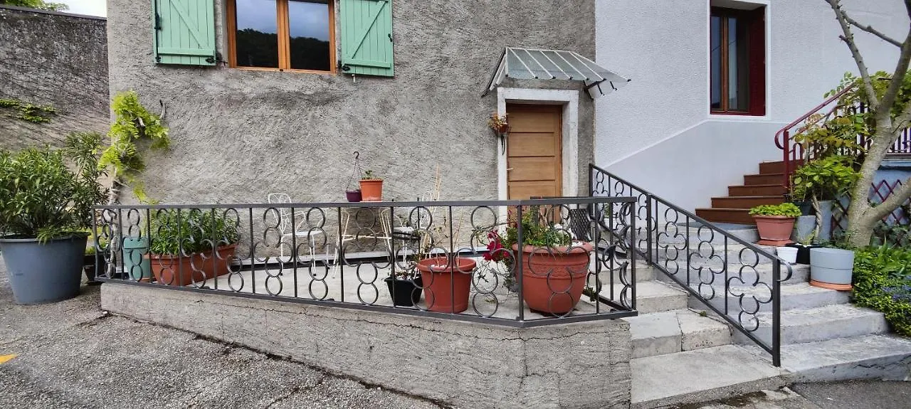 Au 339 Bed & Breakfast Ambleon