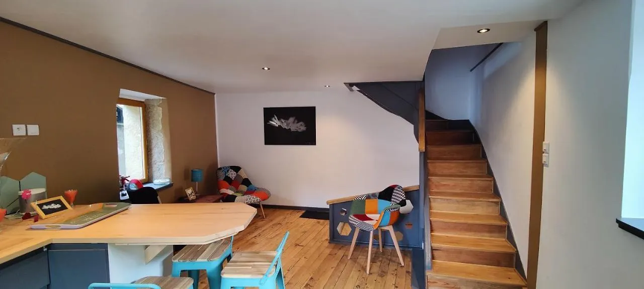 Au 339 Bed & Breakfast Ambleon